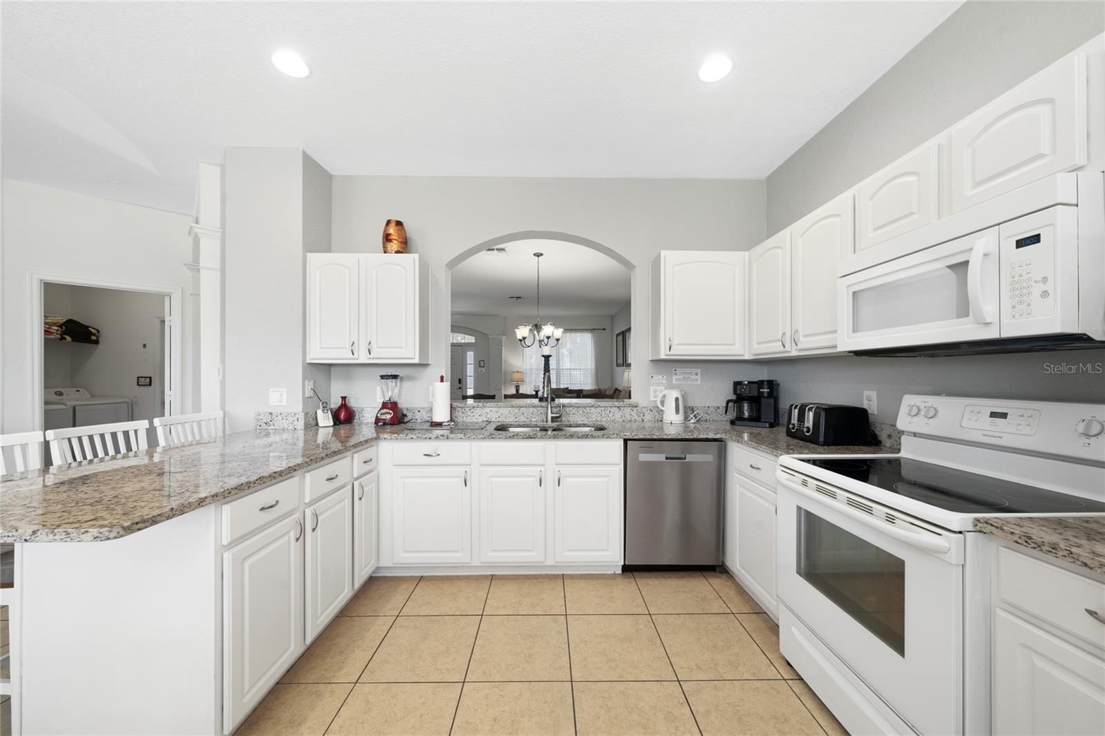 7803 BASNETT CIR, KISSIMMEE, FL, 34747