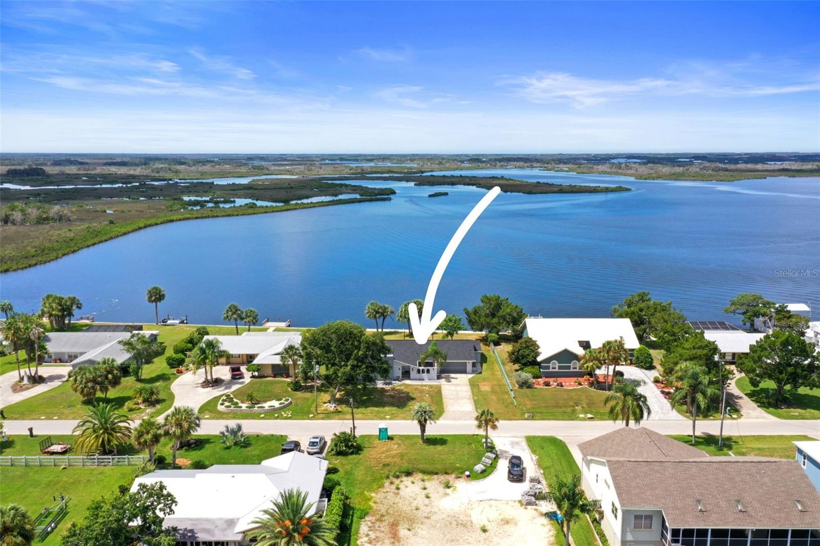 11930 W BAYSHORE DR, CRYSTAL RIVER, FL, 34429