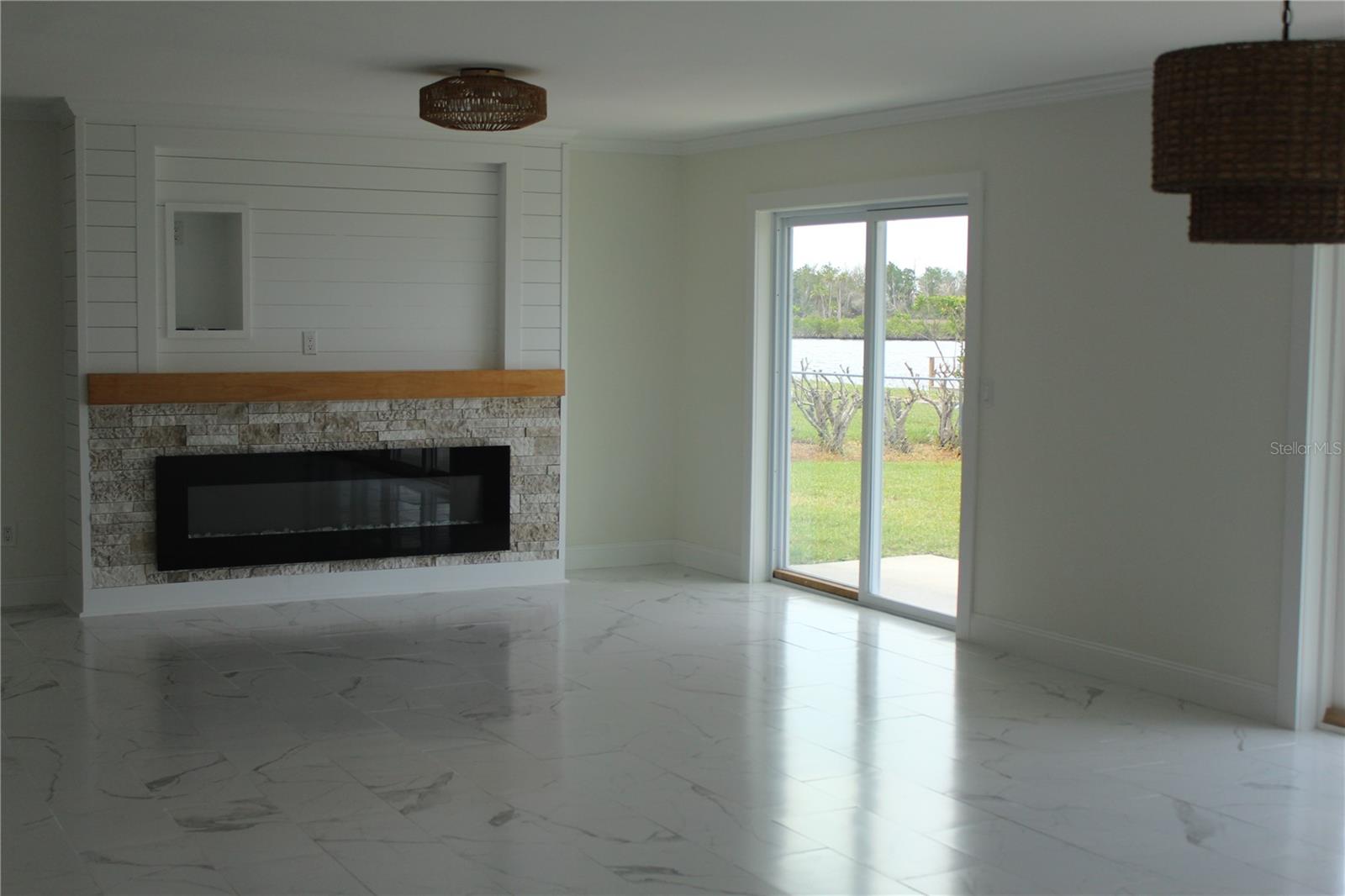 11930 W BAYSHORE DR, CRYSTAL RIVER, FL, 34429