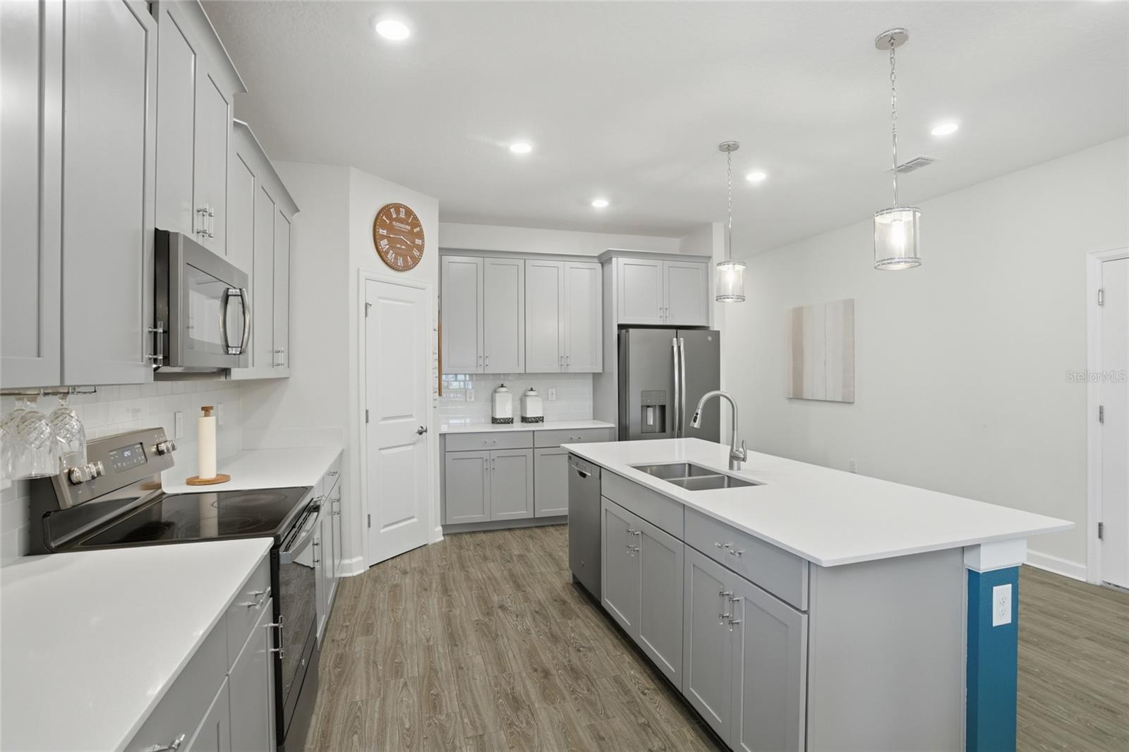 2154 CAMDEN LOOP, DAVENPORT, FL, 33837