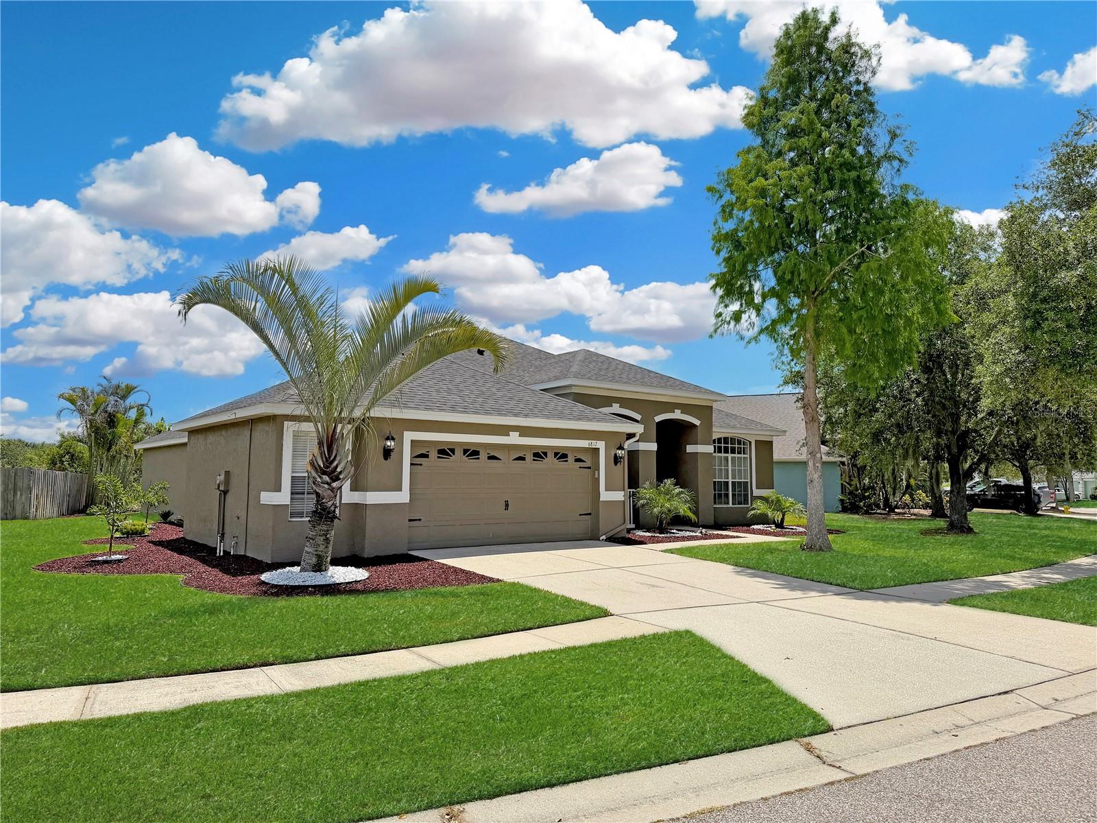 6817 CROMWELL GARDEN DR, APOLLO BEACH, FL, 33572