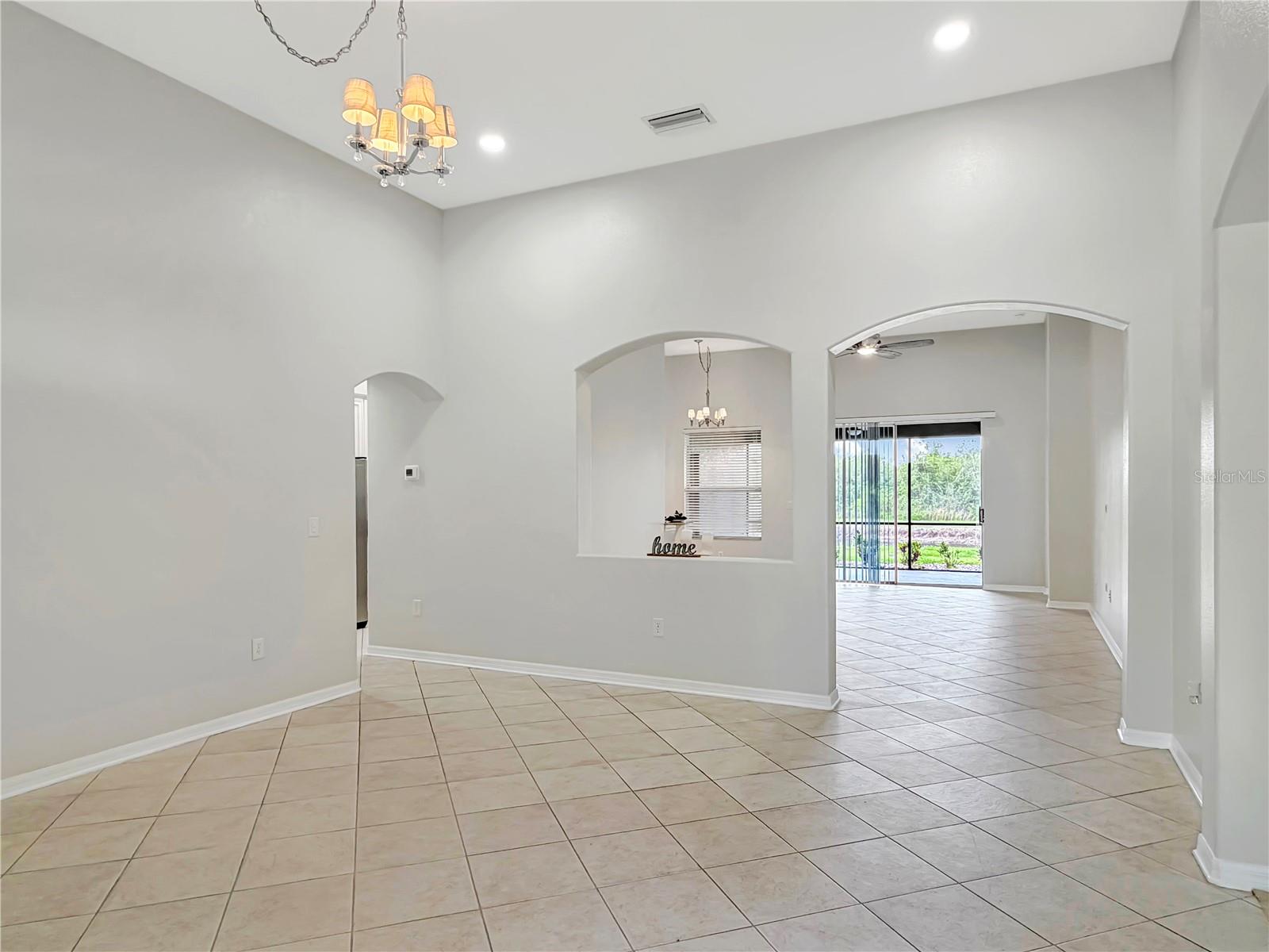 6817 CROMWELL GARDEN DR, APOLLO BEACH, FL, 33572