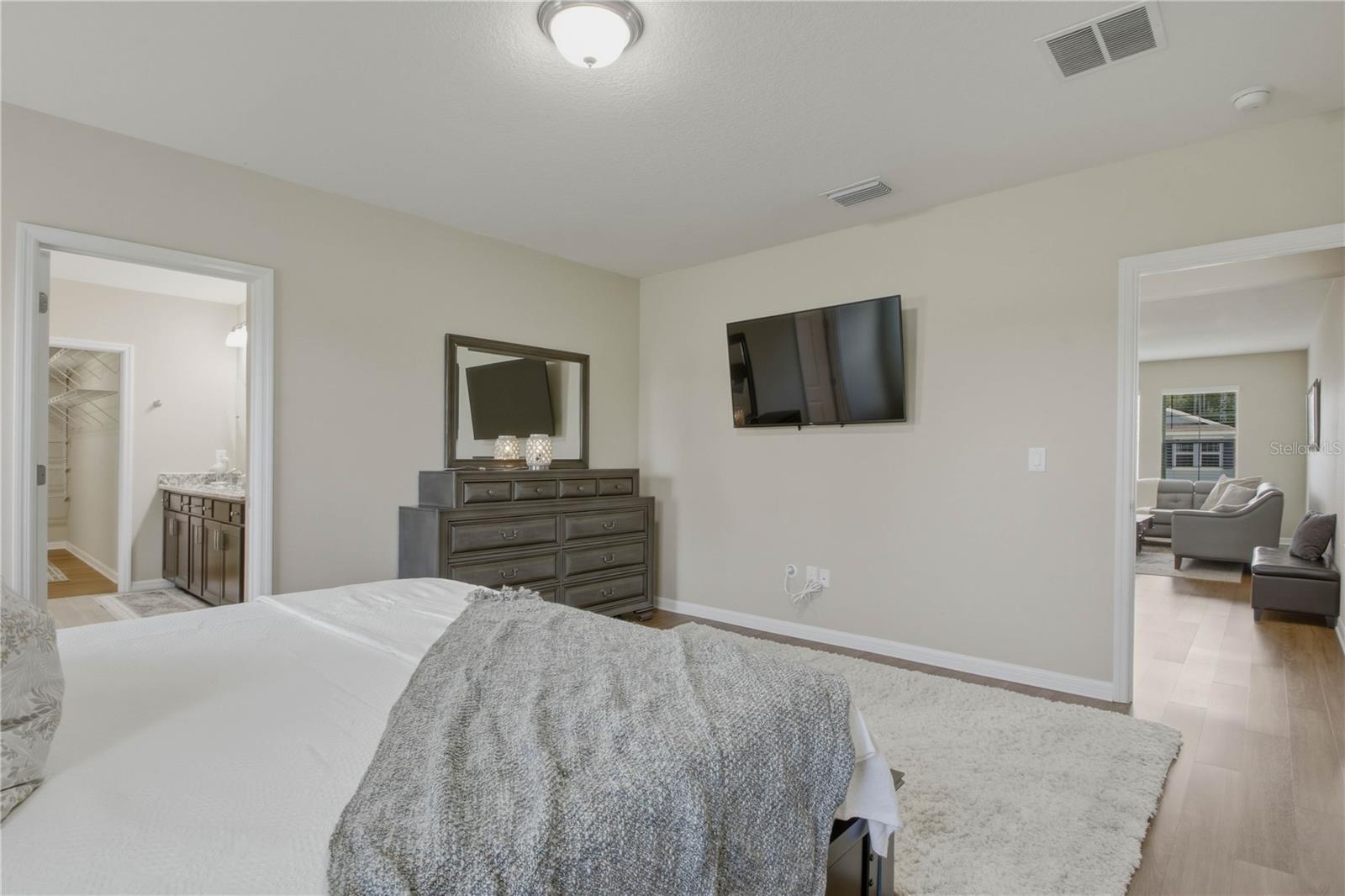 8415 PRAISE DR, TAMPA, FL, 33625