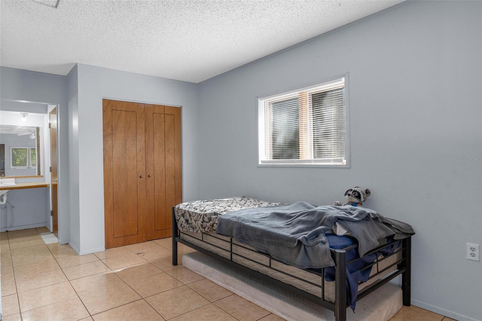 55715 JACK MOORE RD, ASTOR, FL, 32102