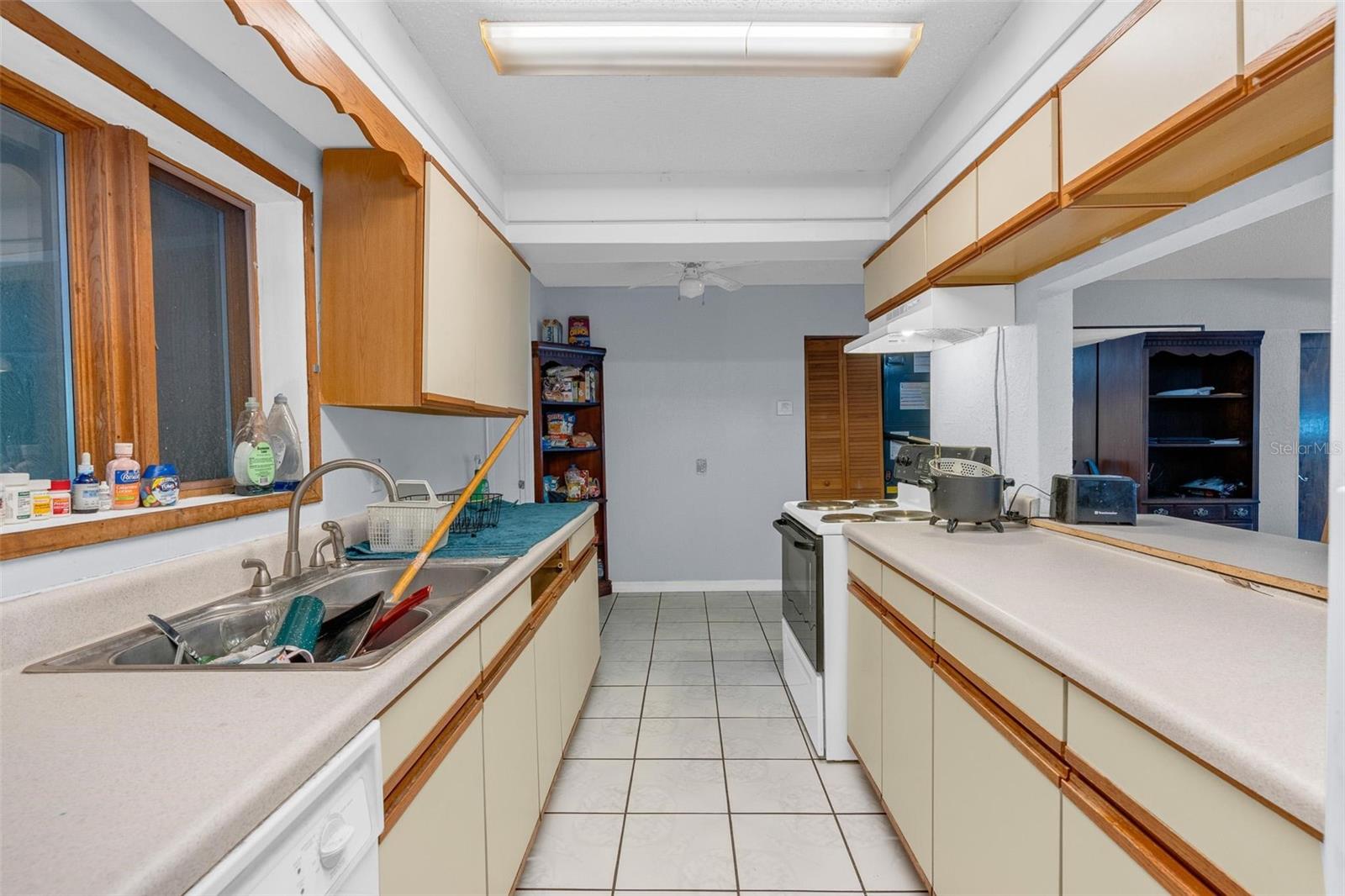 55715 JACK MOORE RD, ASTOR, FL, 32102