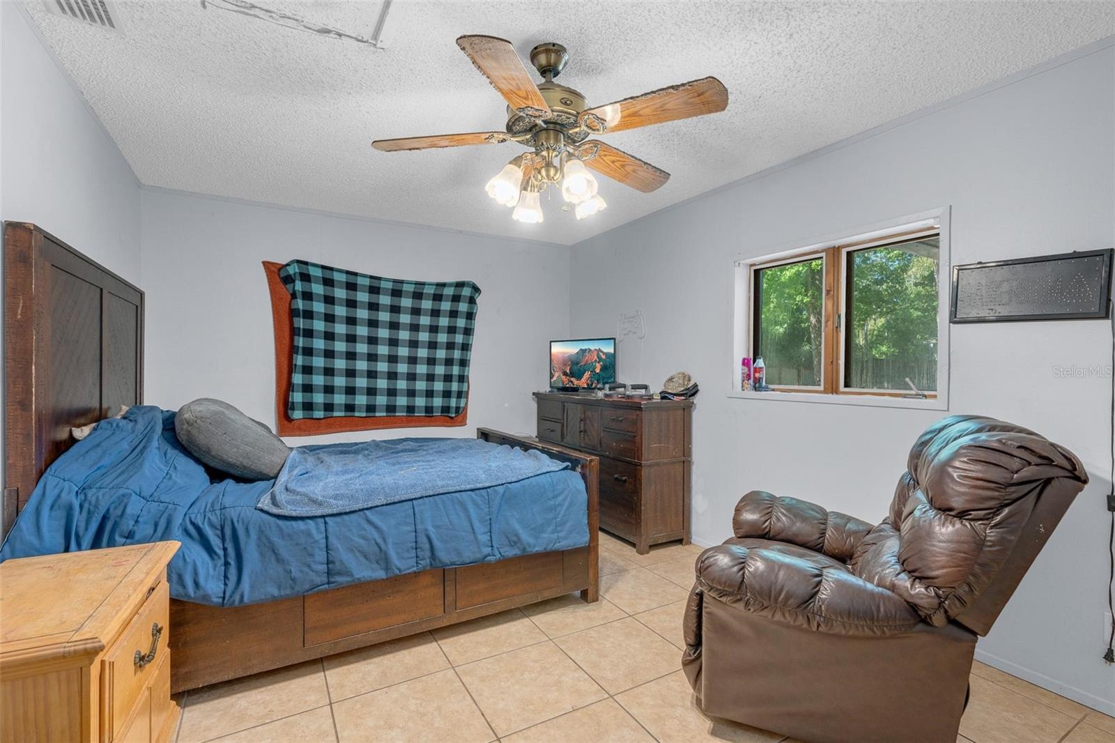 55715 JACK MOORE RD, ASTOR, FL, 32102