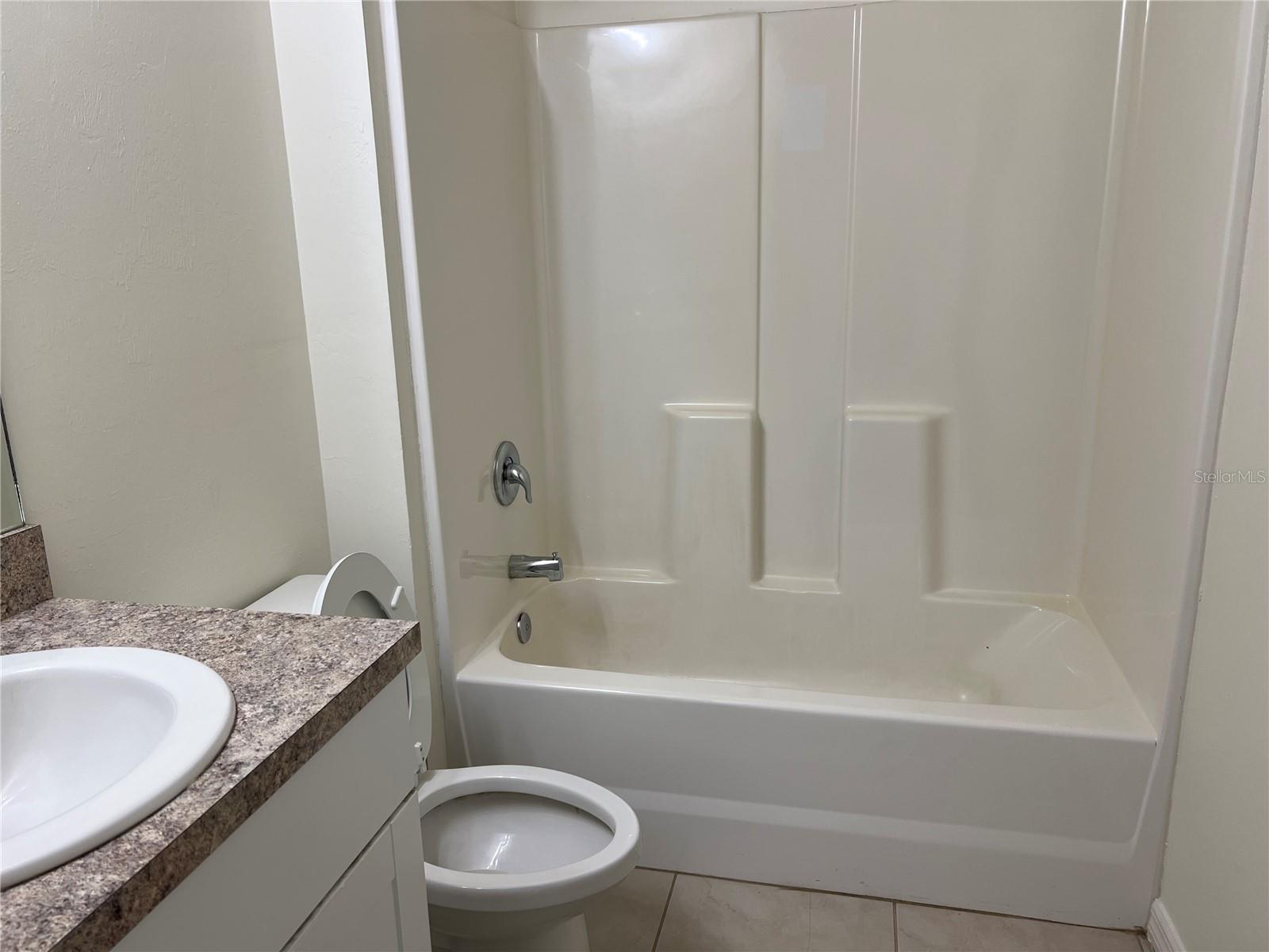 1042 BOUNDS ST, PORT CHARLOTTE, FL, 33952