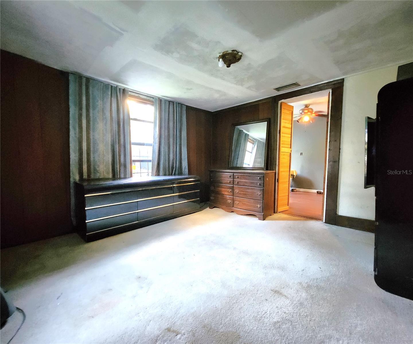 7805 N 12TH ST, TAMPA, FL, 33604