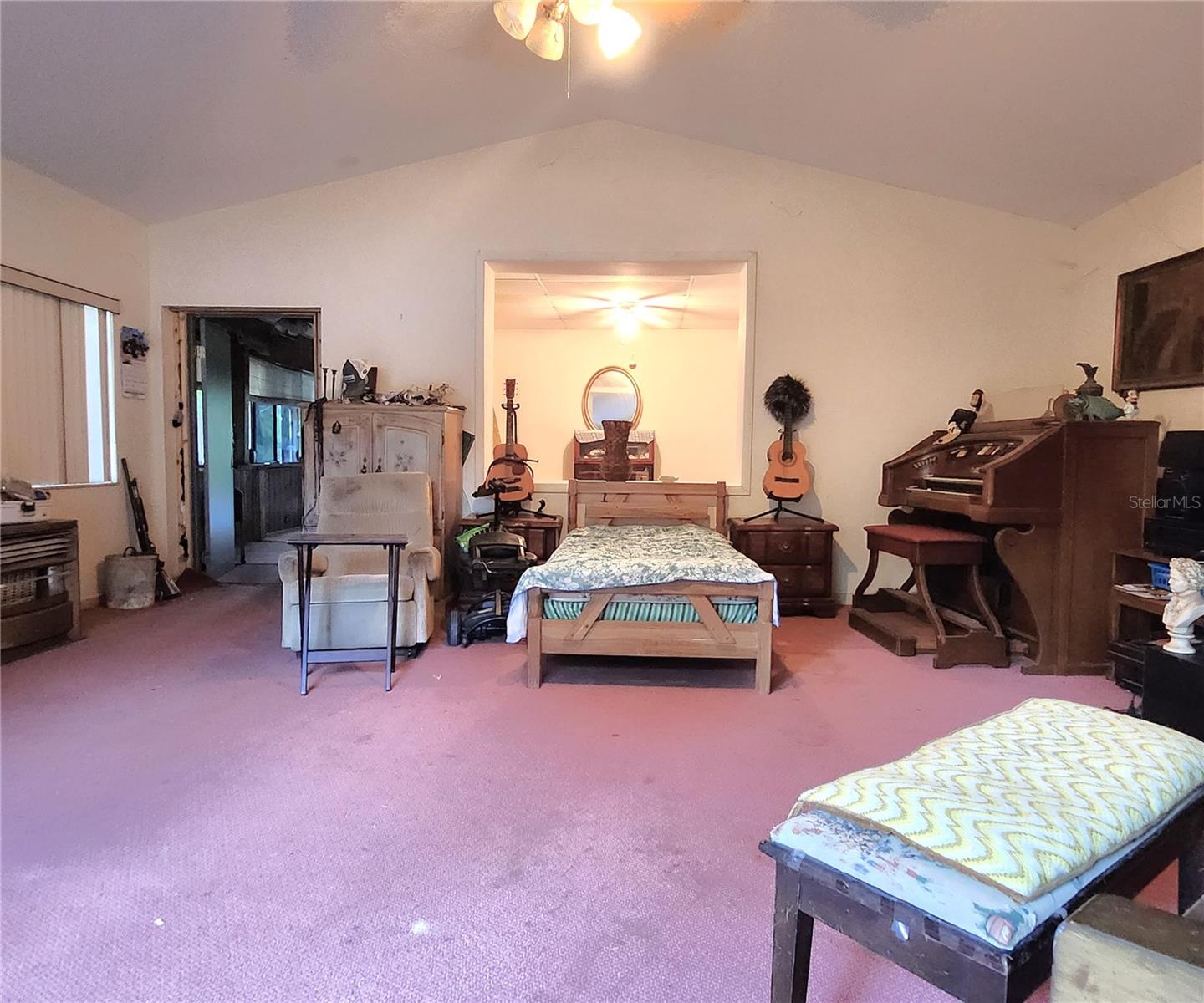 7805 N 12TH ST, TAMPA, FL, 33604