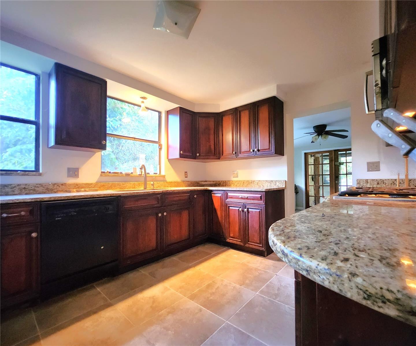 7805 N 12TH ST, TAMPA, FL, 33604