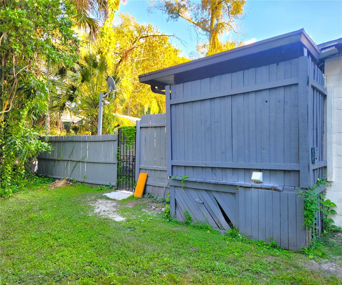 7805 N 12TH ST, TAMPA, FL, 33604