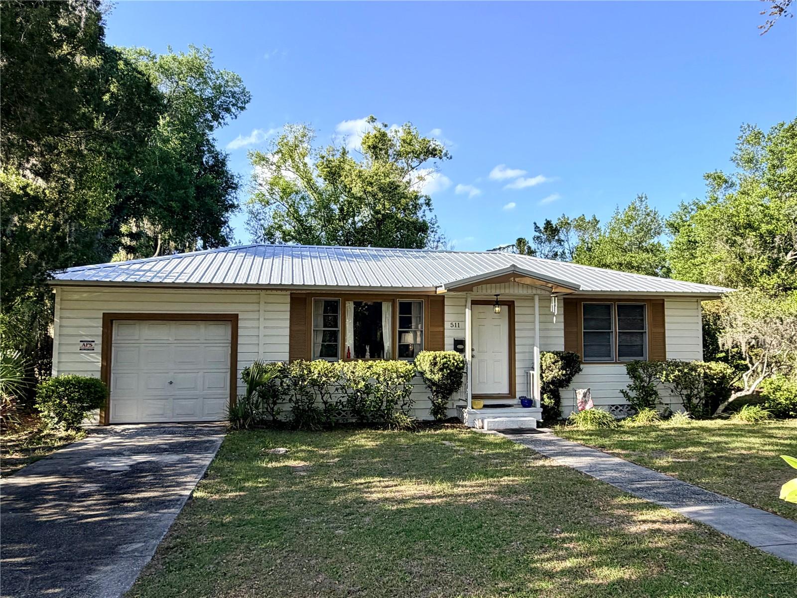 511 E MINNESOTA AVE, DELAND, FL, 32724