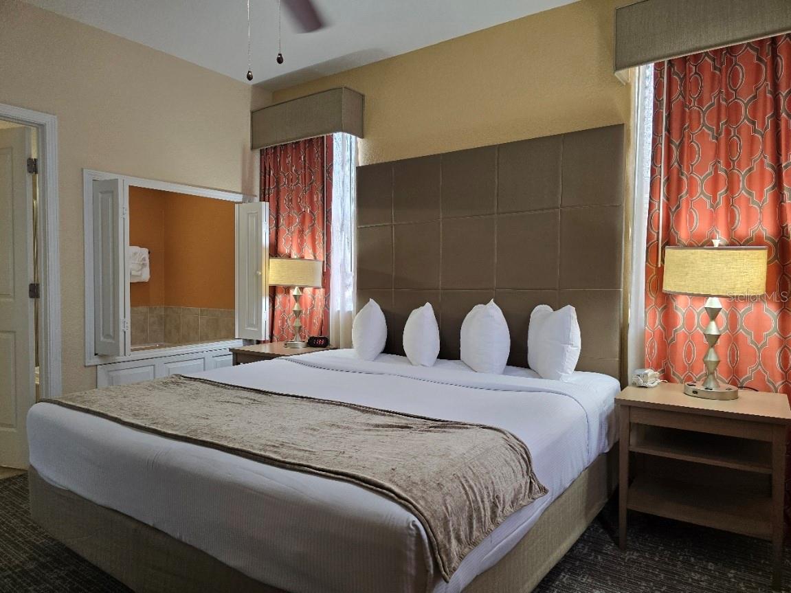 12556 FLORIDAYS RESORT DR #A-201, ORLANDO, FL, 32821