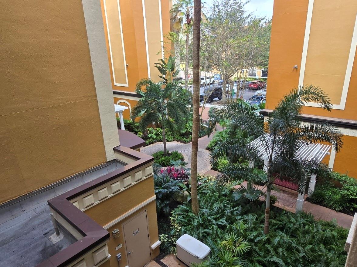12556 FLORIDAYS RESORT DR #A-201, ORLANDO, FL, 32821