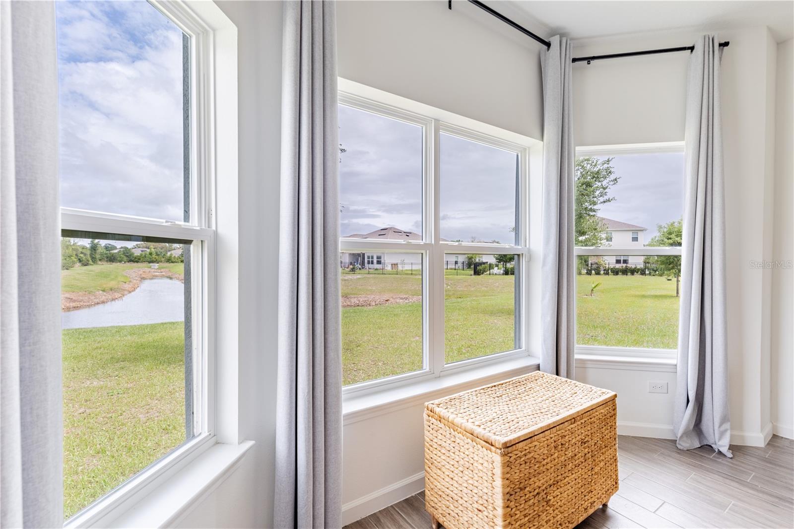 533 AVILA PL, HOWEY IN THE HILLS, FL, 34737