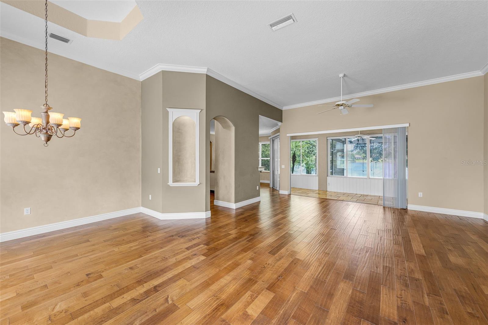 508 QUAIL LAKE DR, DEBARY, FL, 32713