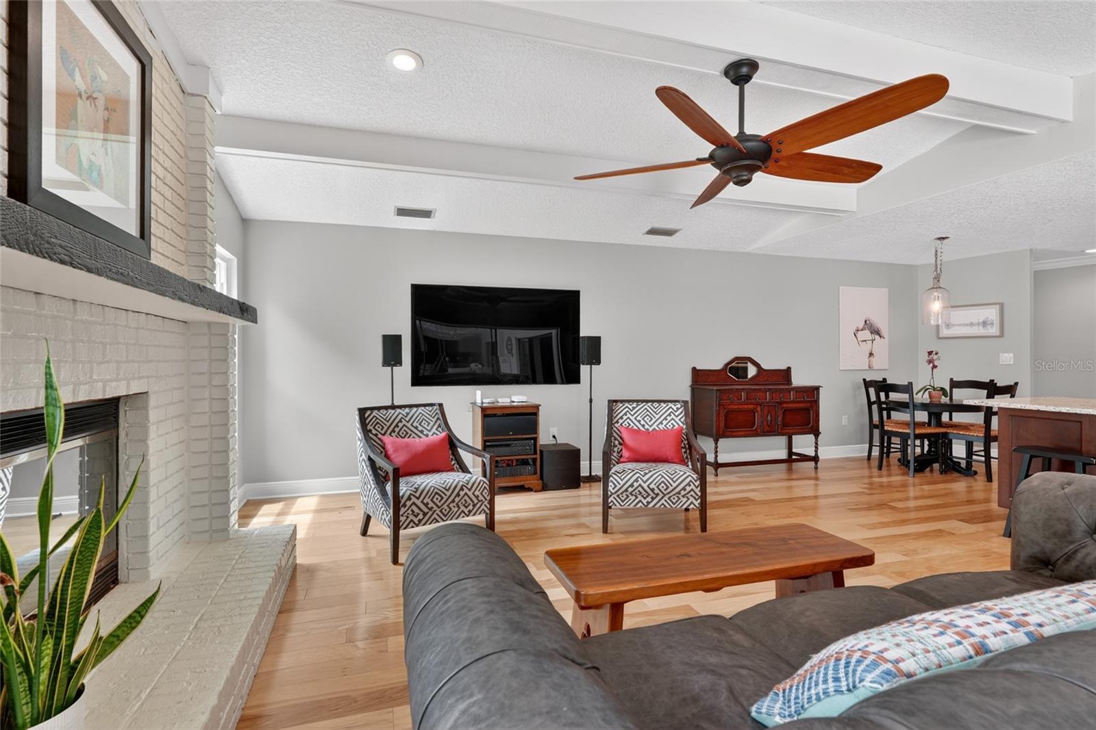 14013 SHADY SHORES DR, TAMPA, FL, 33613