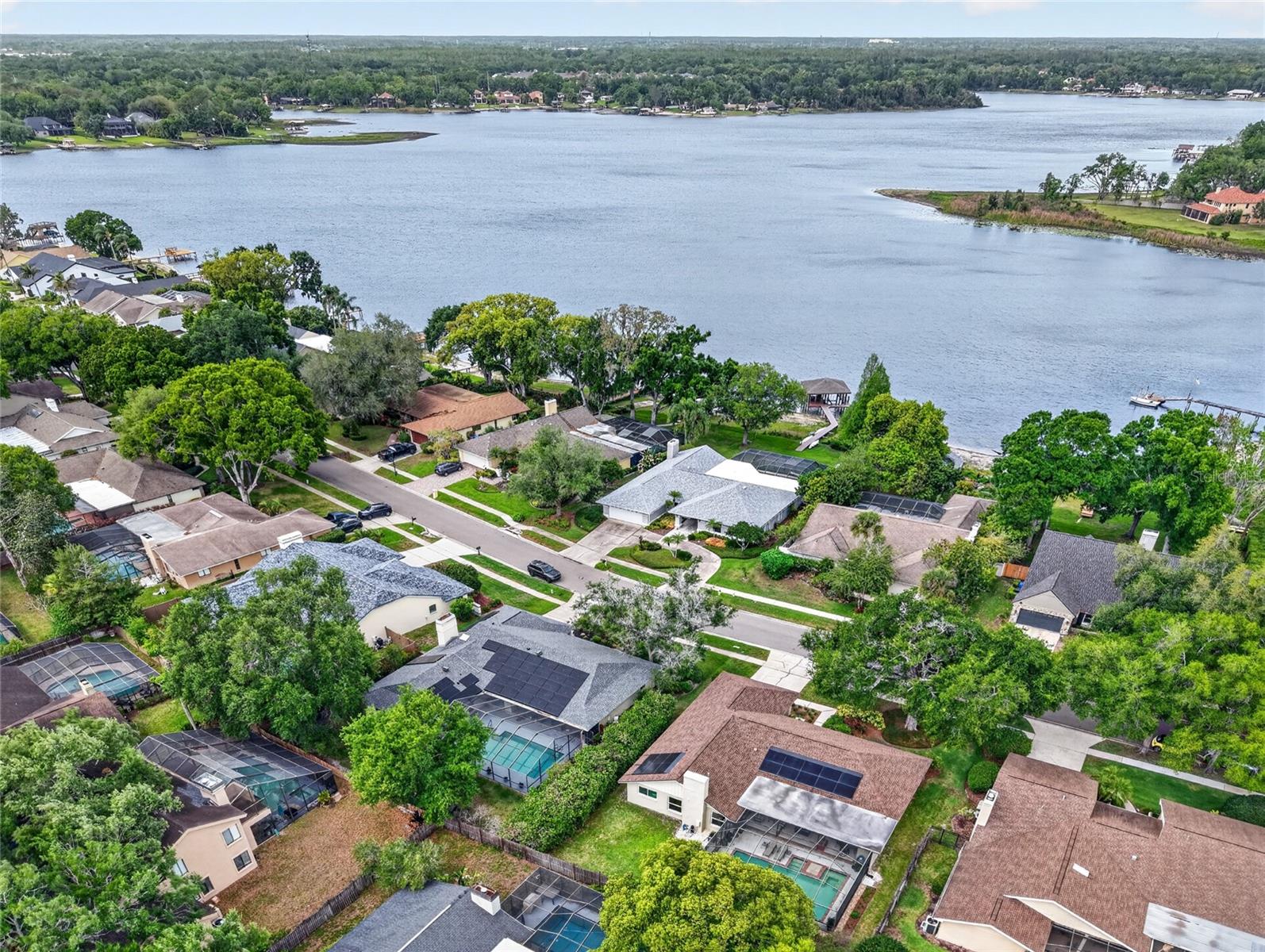 14013 SHADY SHORES DR, TAMPA, FL, 33613