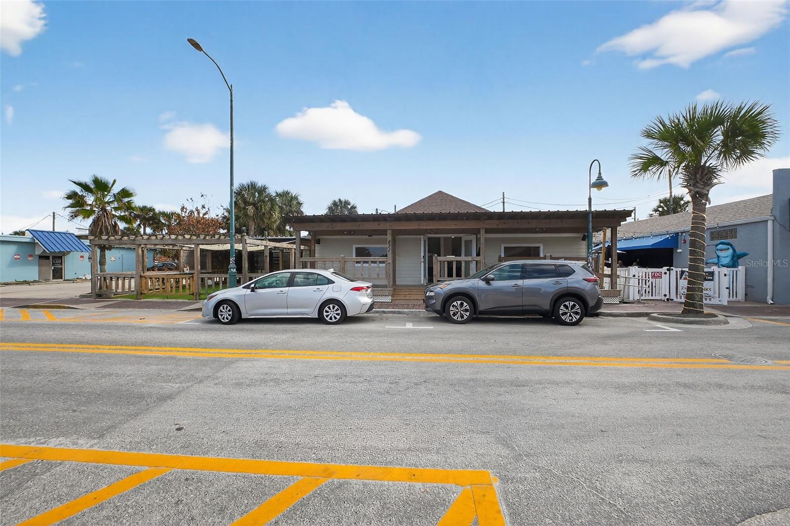 411 FLAGLER AVE #B, NEW SMYRNA BEACH, FL, 32169
