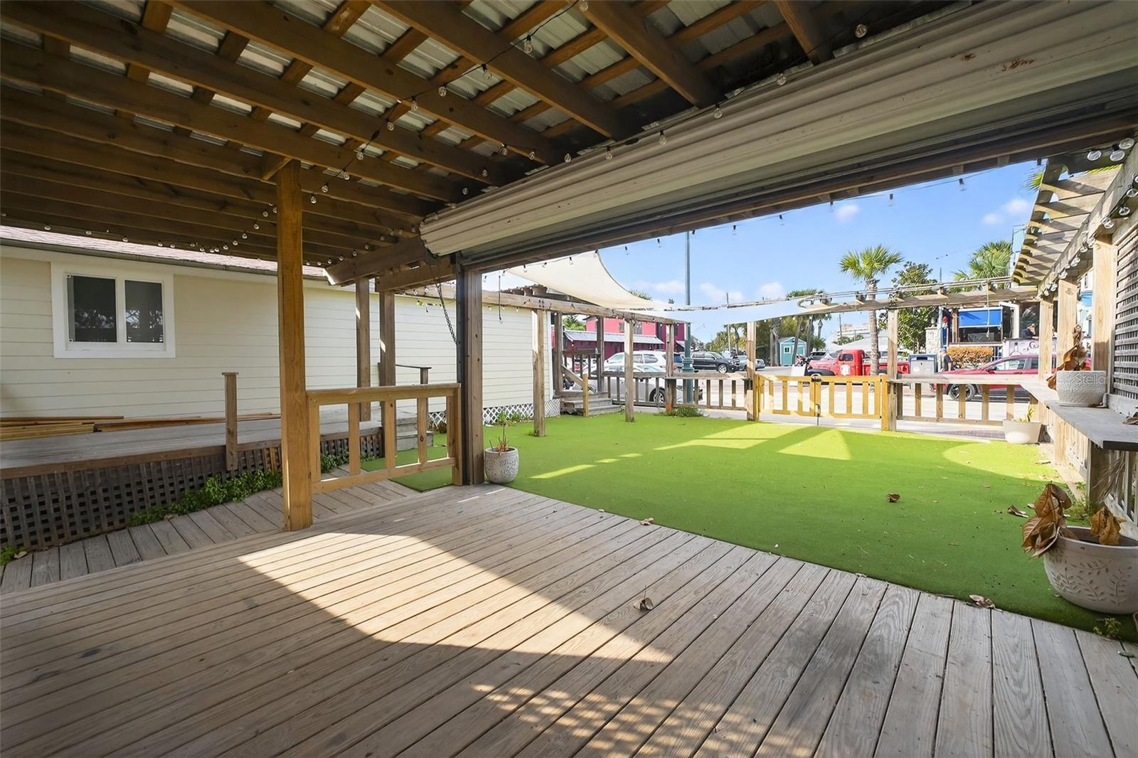 411 FLAGLER AVE #B, NEW SMYRNA BEACH, FL, 32169