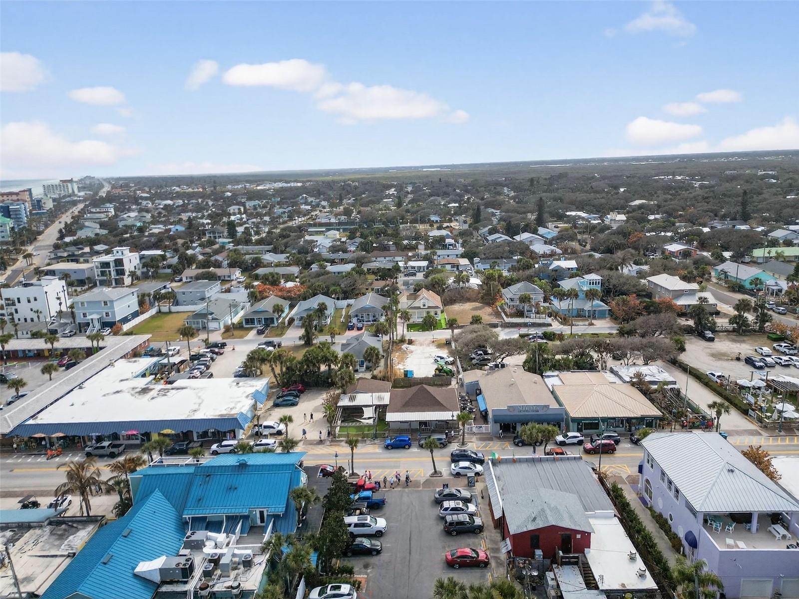 411 FLAGLER AVE #B, NEW SMYRNA BEACH, FL, 32169