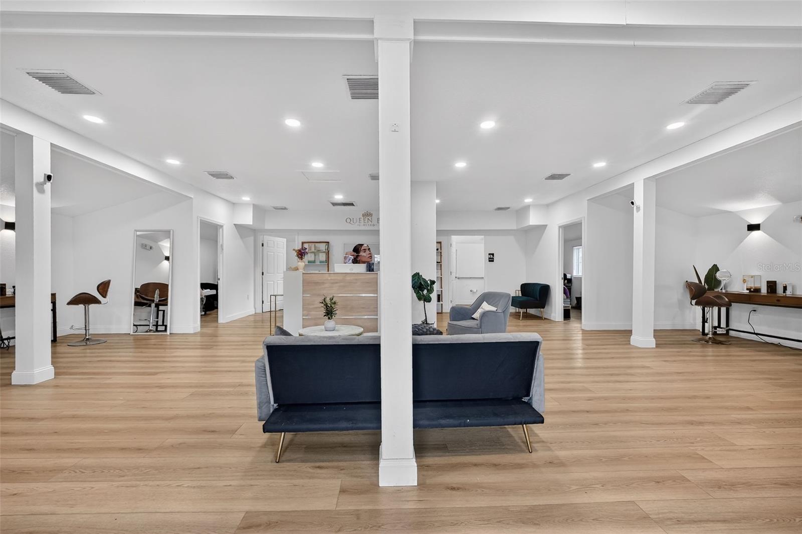 411 FLAGLER AVE #B, NEW SMYRNA BEACH, FL, 32169