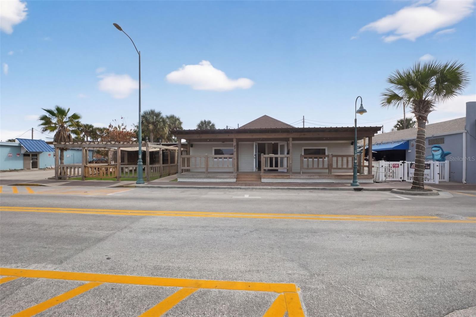 411 FLAGLER AVE #B, NEW SMYRNA BEACH, FL, 32169