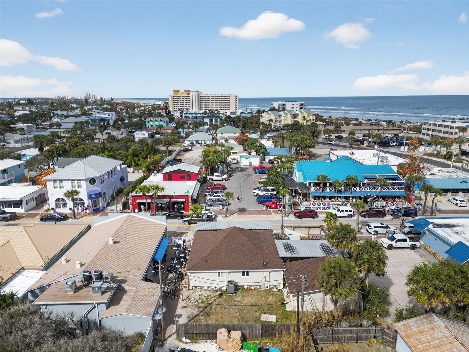411 FLAGLER AVE #B, NEW SMYRNA BEACH, FL, 32169