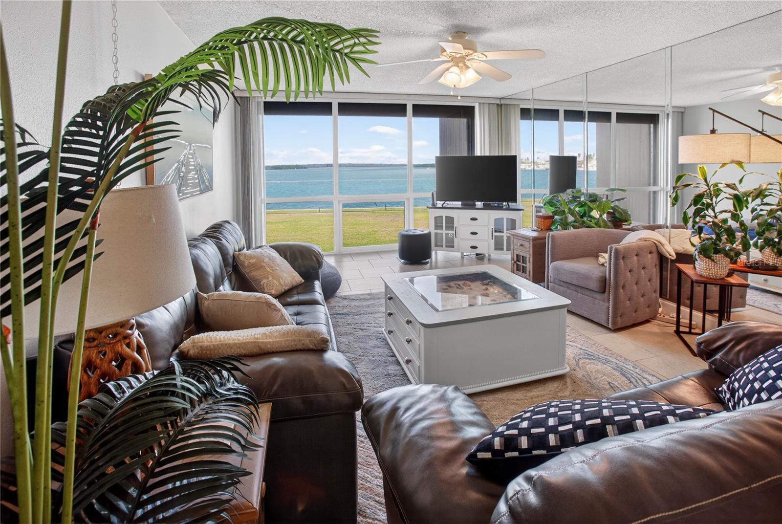 1 KEY CAPRI #103E, TREASURE ISLAND, FL, 33706