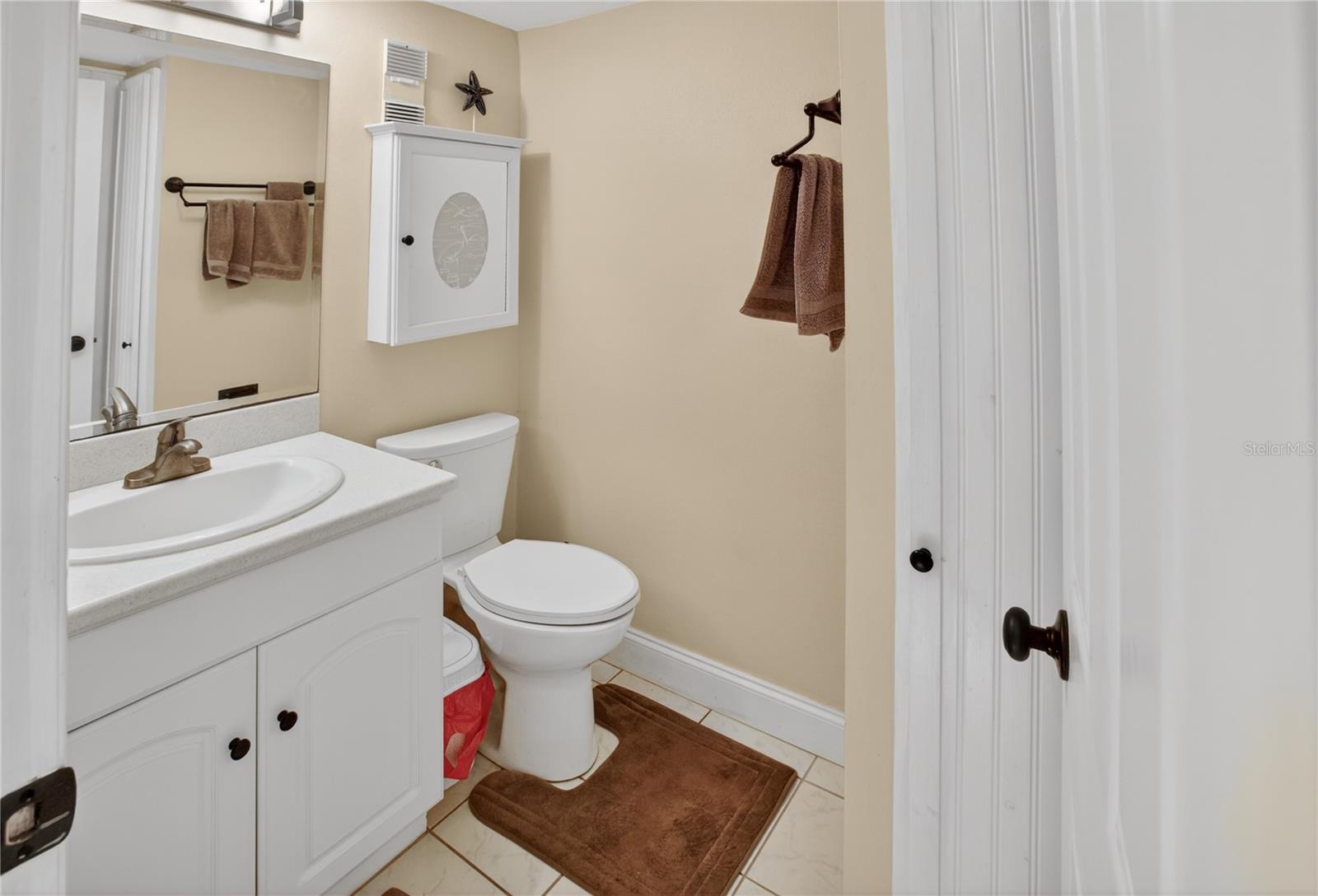 1 KEY CAPRI #103E, TREASURE ISLAND, FL, 33706