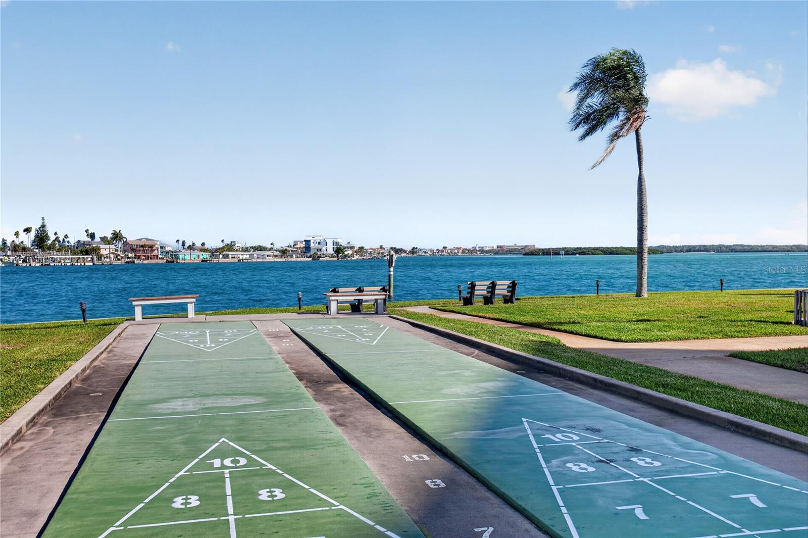 1 KEY CAPRI #103E, TREASURE ISLAND, FL, 33706