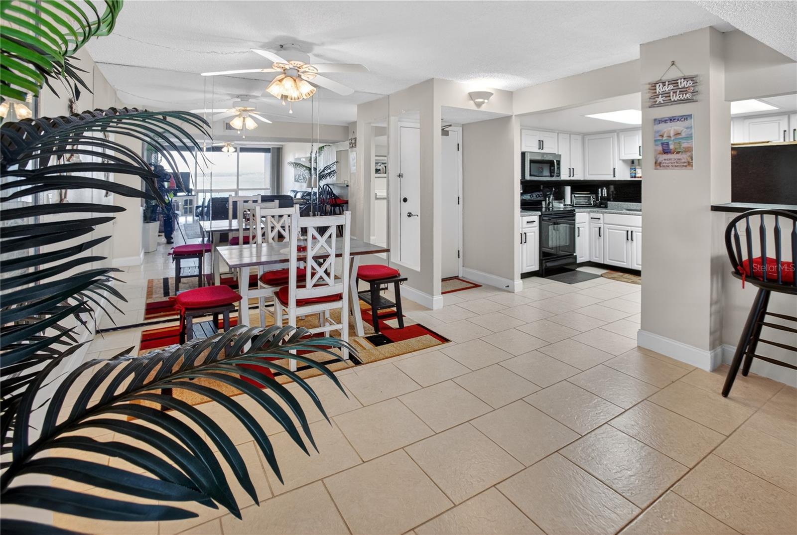 1 KEY CAPRI #103E, TREASURE ISLAND, FL, 33706