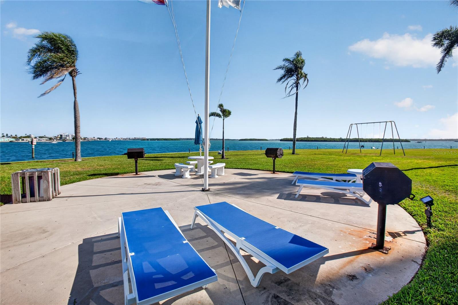 1 KEY CAPRI #103E, TREASURE ISLAND, FL, 33706