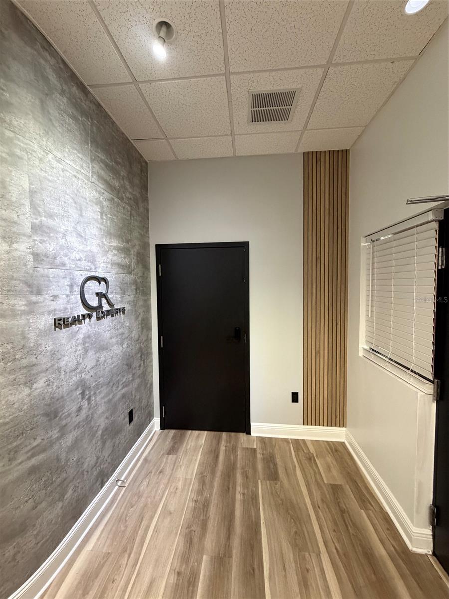 8751 COMMODITY CIR #9, ORLANDO, FL, 32819
