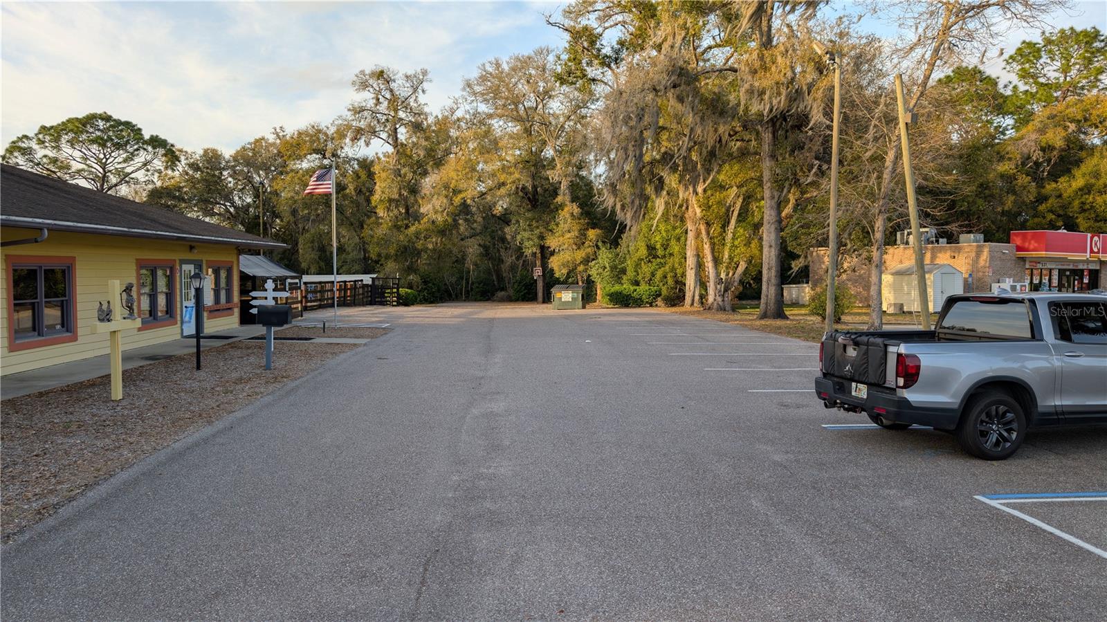 25541 SORRENTO AVE, SORRENTO, FL, 32776