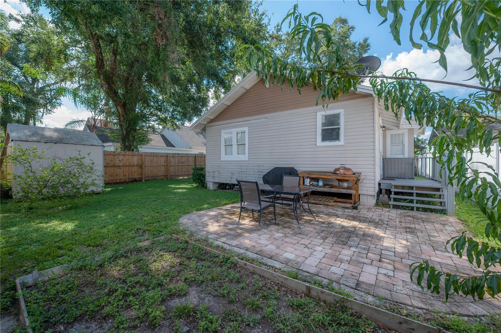 207 W HIAWATHA ST, TAMPA, FL, 33604