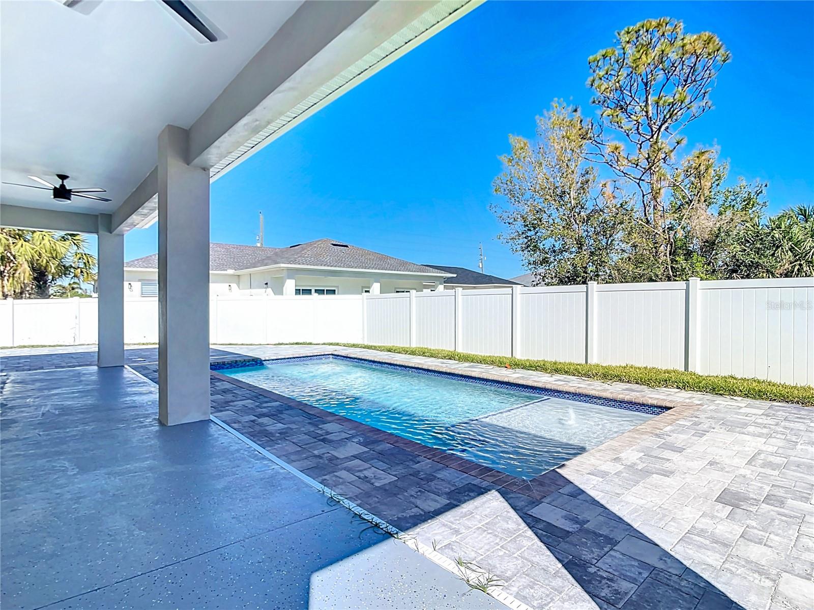 174 INGRAM BLVD, ROTONDA WEST, FL, 33947