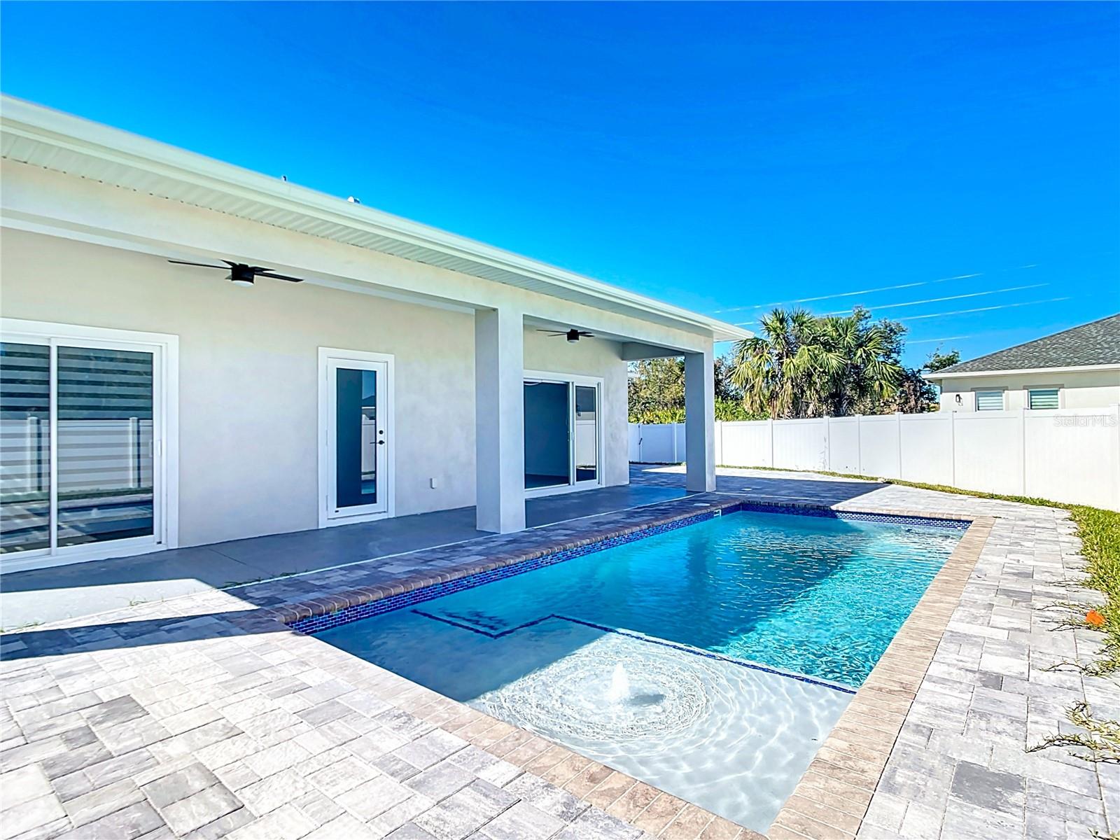 174 INGRAM BLVD, ROTONDA WEST, FL, 33947
