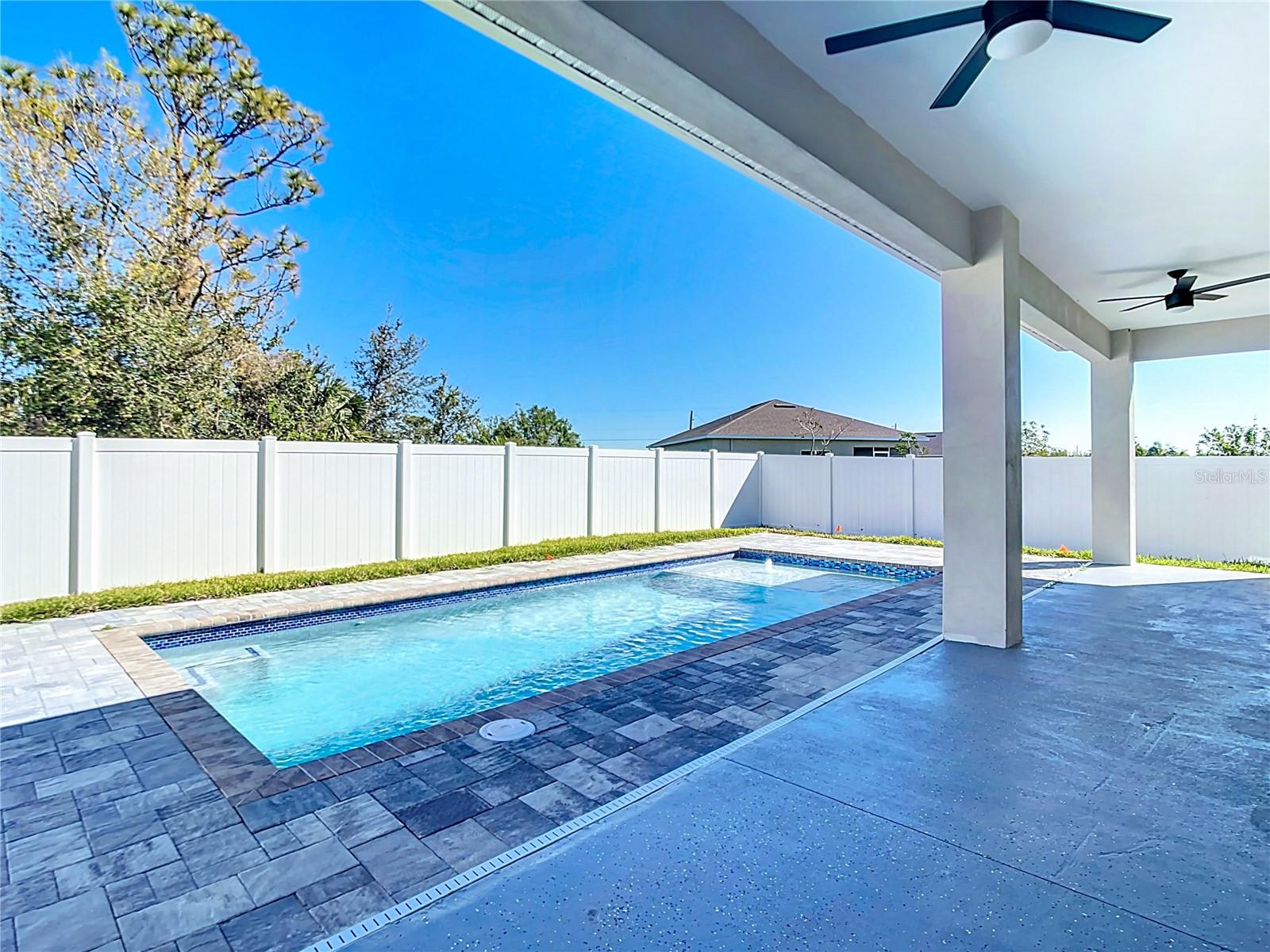 174 INGRAM BLVD, ROTONDA WEST, FL, 33947