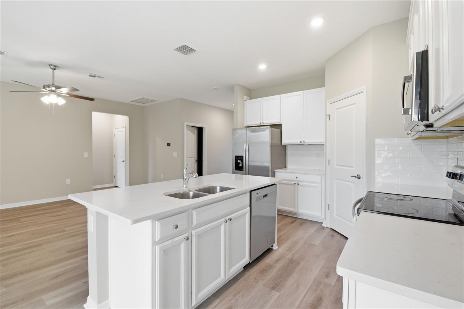 480 DAYLILY BLVD, NOKOMIS, FL, 34275