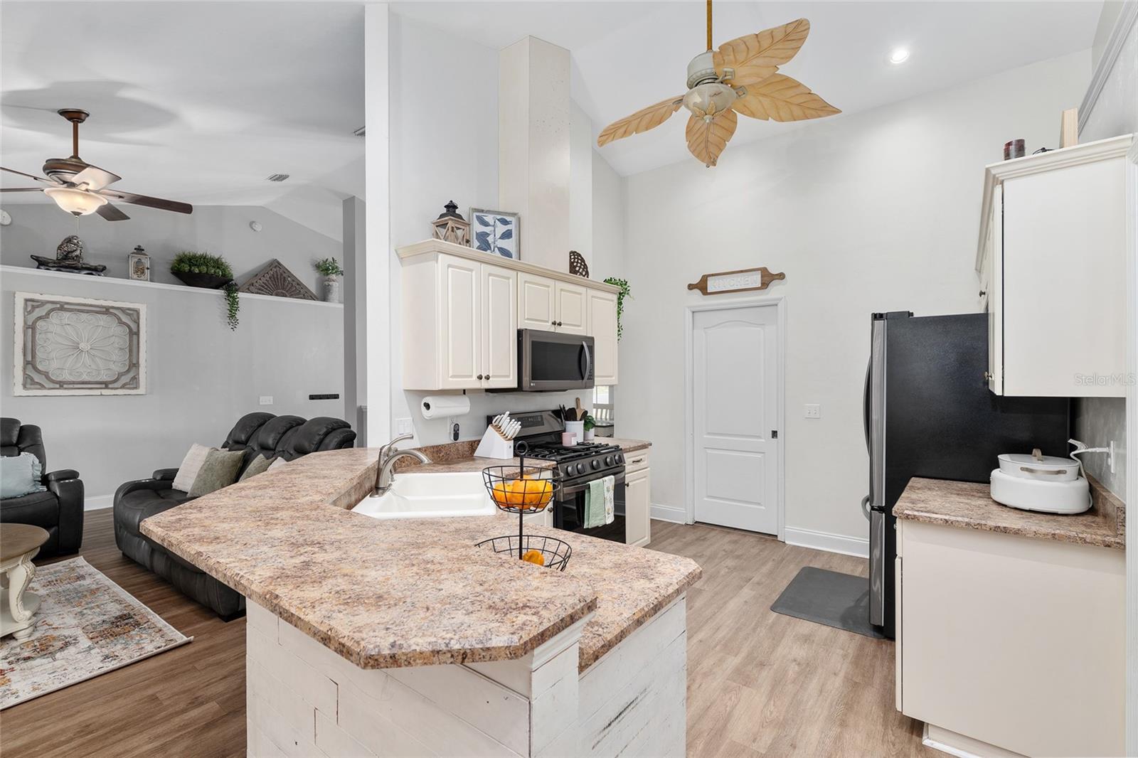 25175 SW 20TH AVE, NEWBERRY, FL, 32669