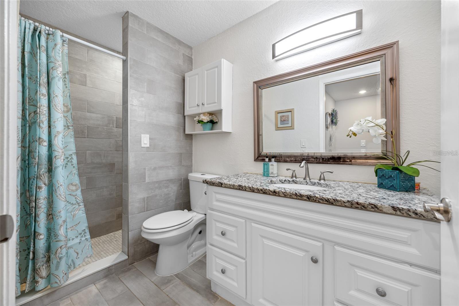 3295 FOX CHASE #105, PALM HARBOR, FL, 34683