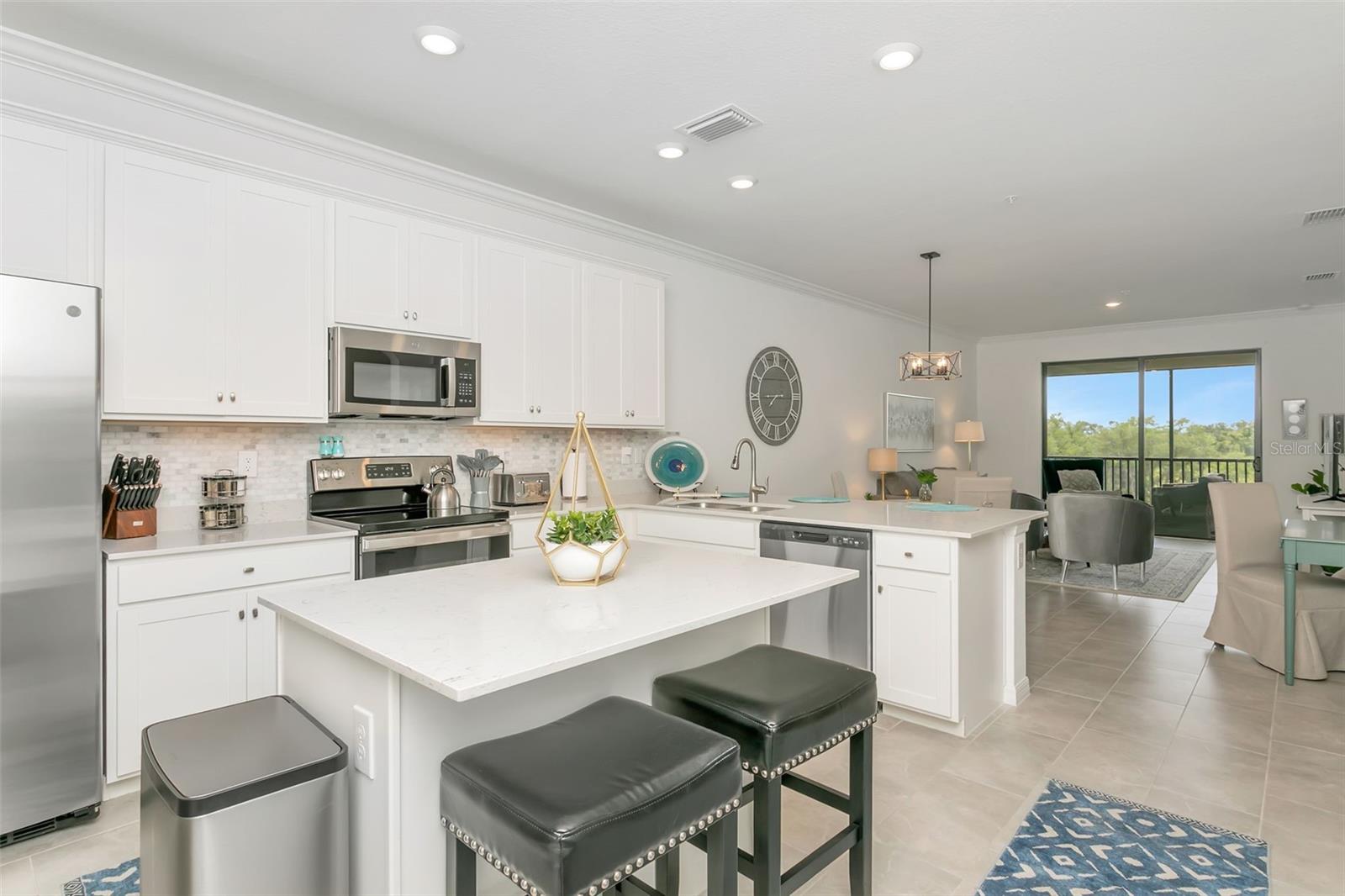 18028 GAWTHROP DR #403, BRADENTON, FL, 34211