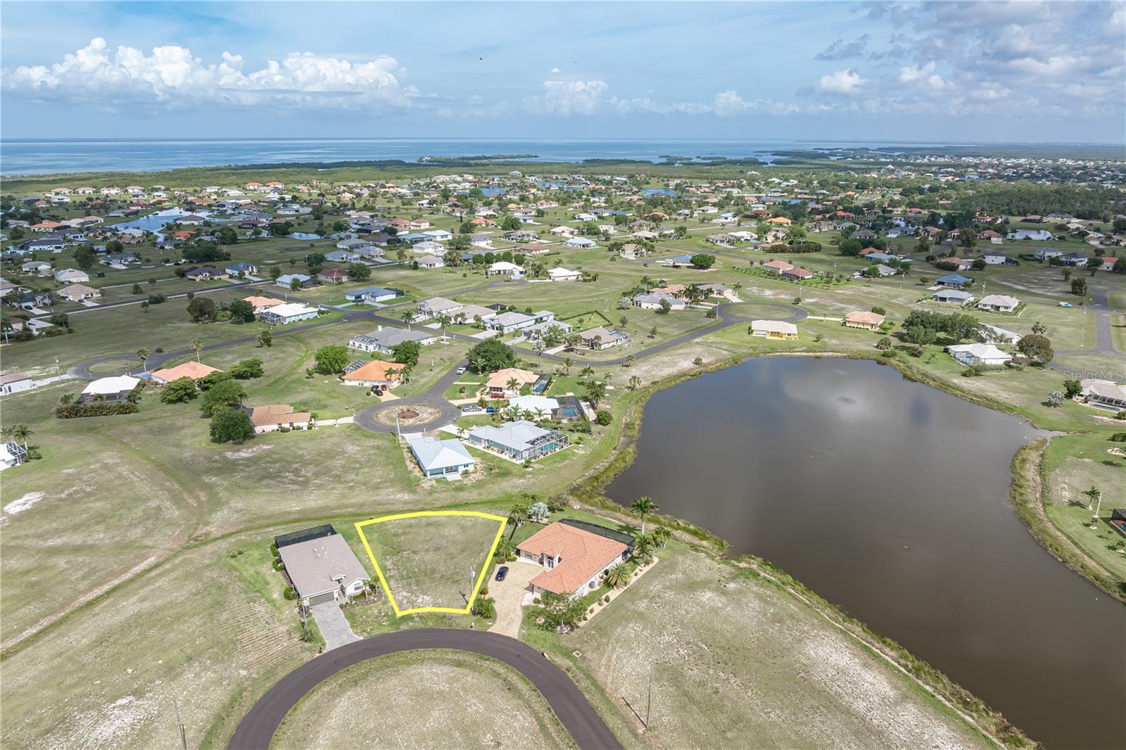 17528 VELLUM CIR, PUNTA GORDA, FL, 33955