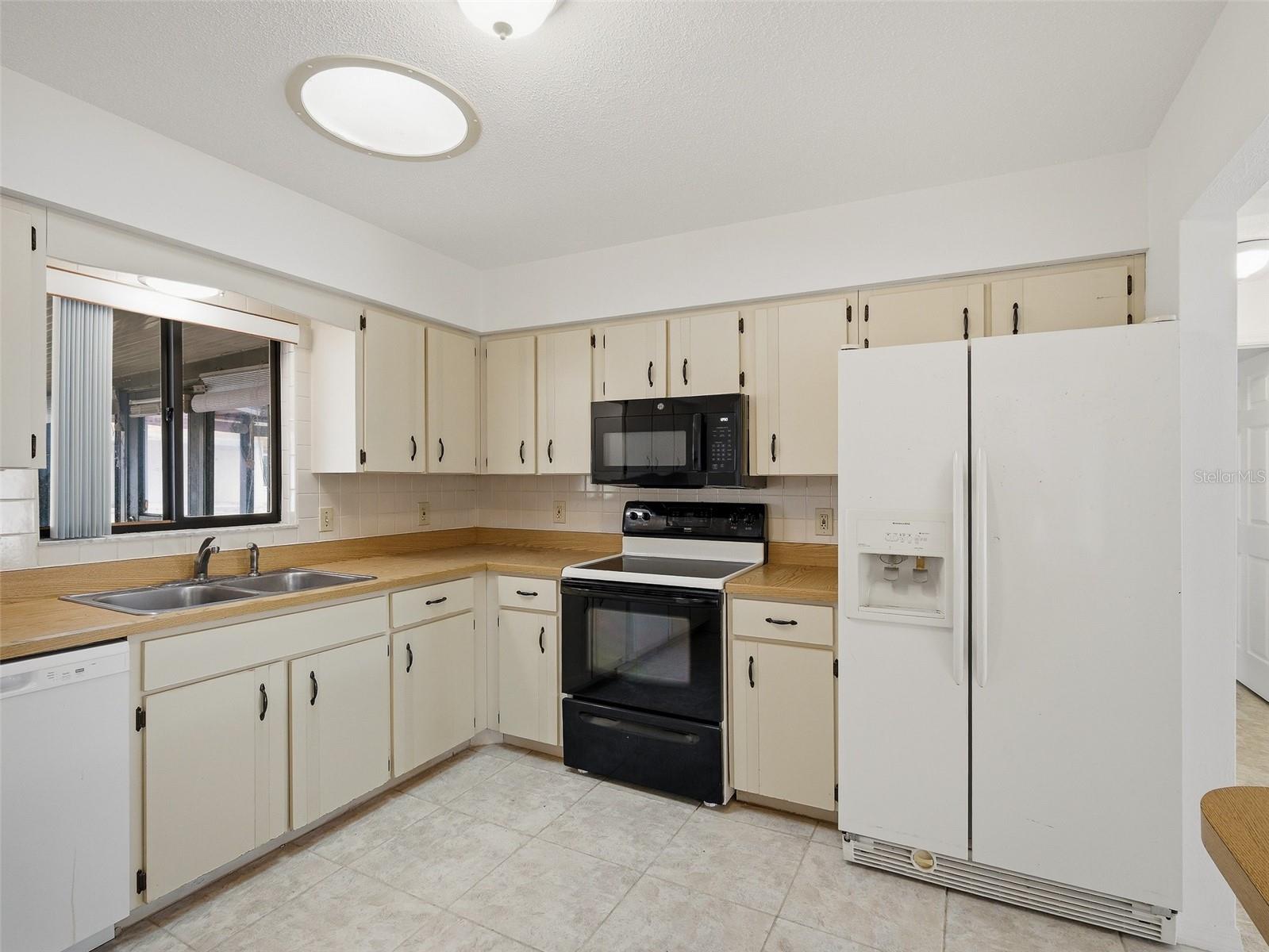 808 E 1ST AVE, NEW SMYRNA BEACH, FL, 32169