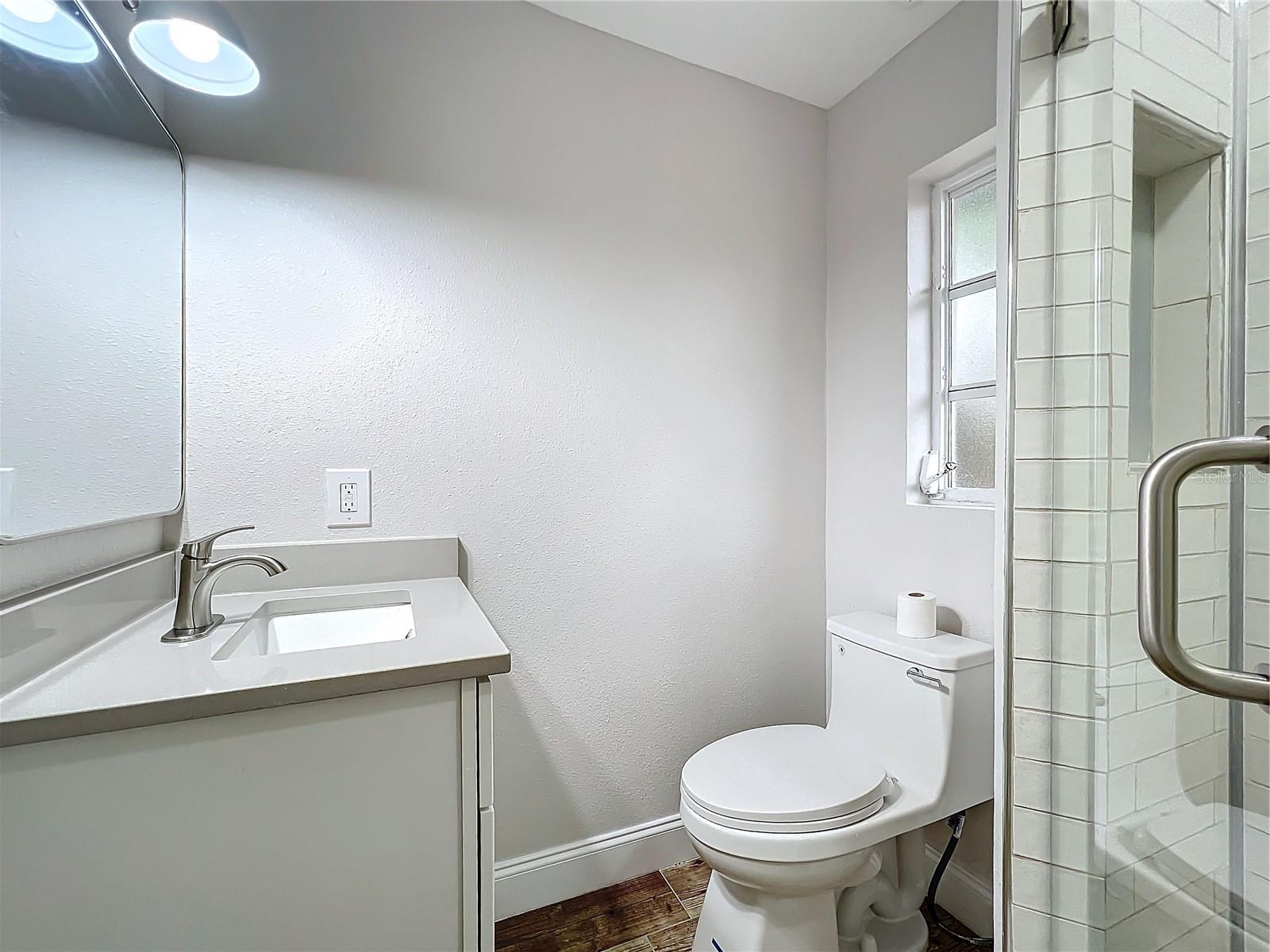 2107 PINE TER, SARASOTA, FL, 34231