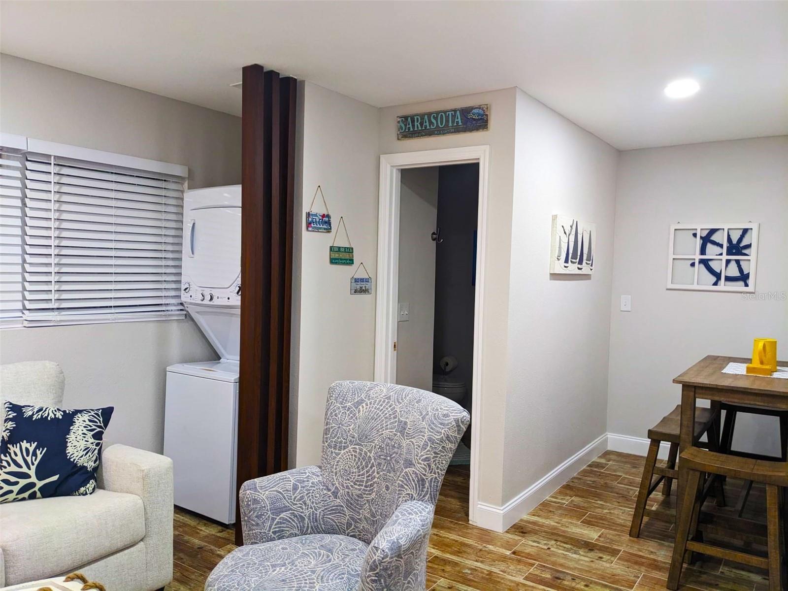 2107 PINE TER, SARASOTA, FL, 34231