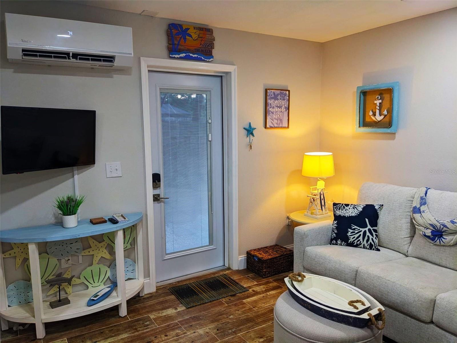 2107 PINE TER, SARASOTA, FL, 34231
