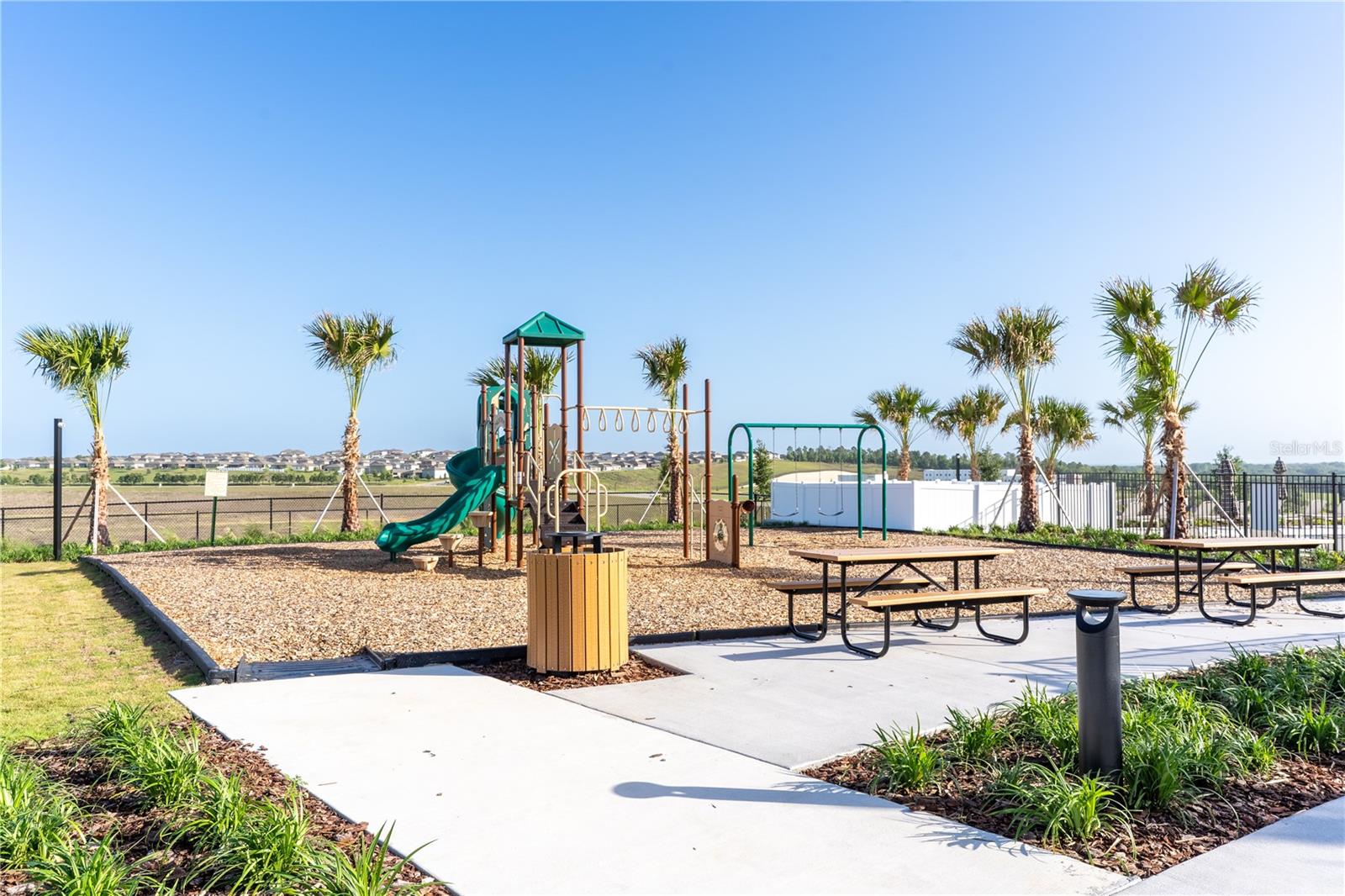 2248 CROSSBOW ST, MINNEOLA, FL, 34715