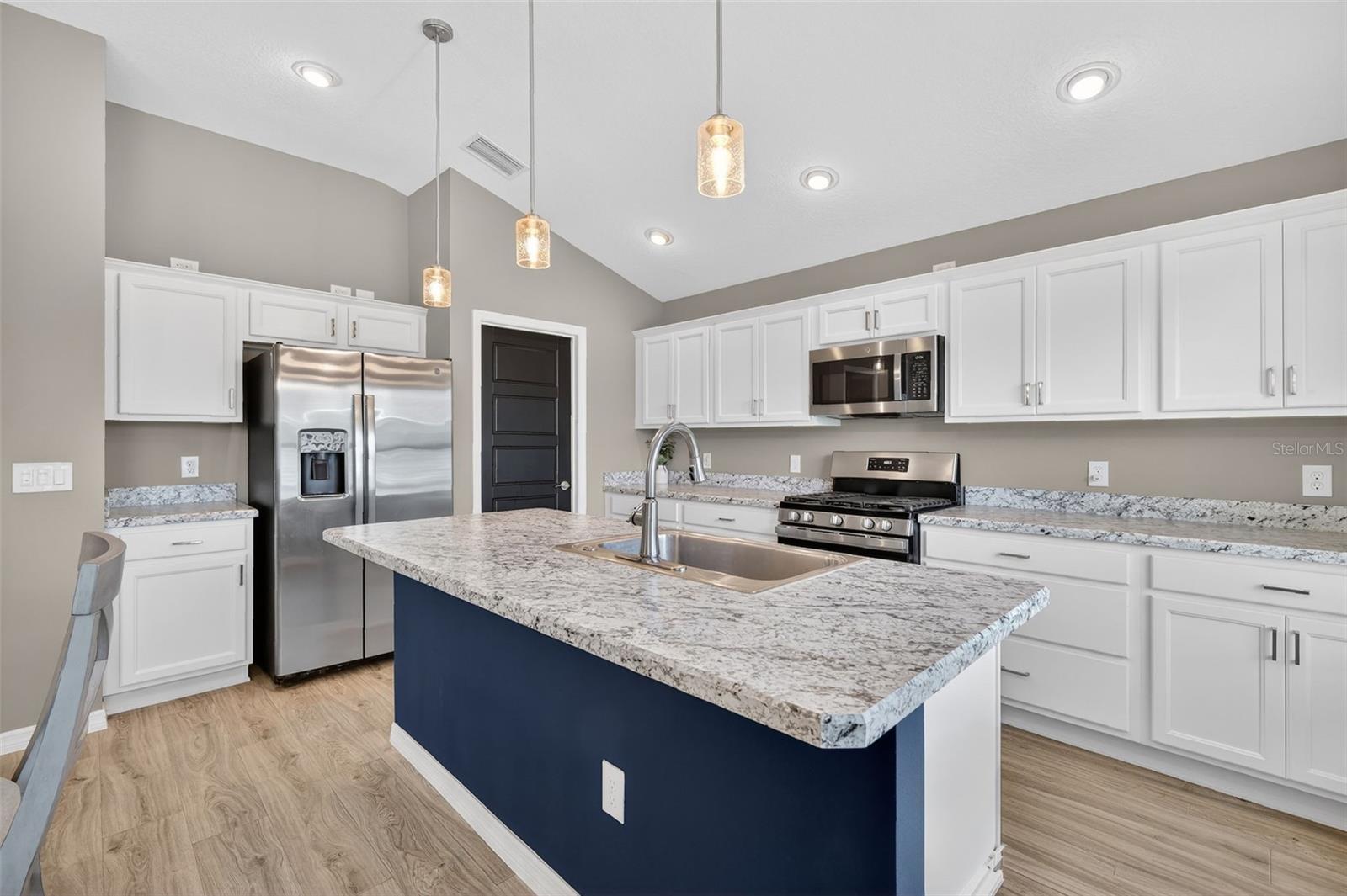 2493 LIGHTBODY LN, THE VILLAGES, FL, 32163